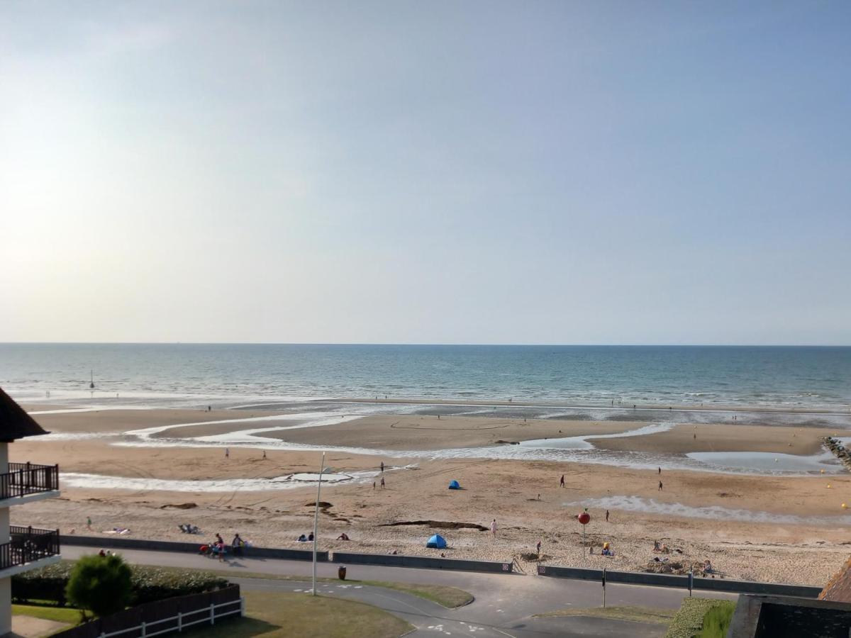Appartement Liza 2 Pieces Vue Mer A Cabourg Exterior photo