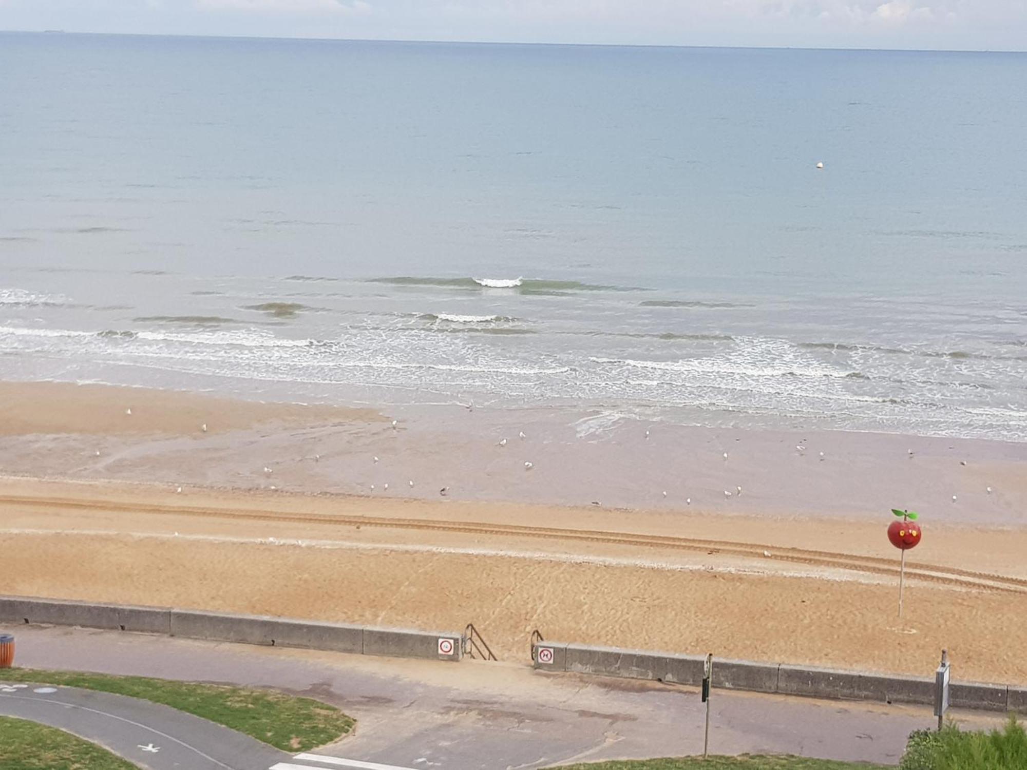 Appartement Liza 2 Pieces Vue Mer A Cabourg Exterior photo